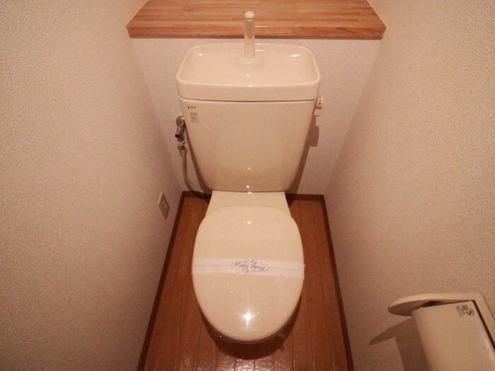 物件内観写真11　(トイレ)