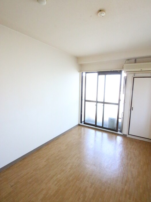 物件内観写真12　(居室)