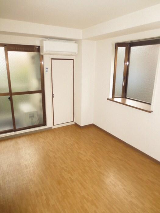 物件内観写真14　(居室)