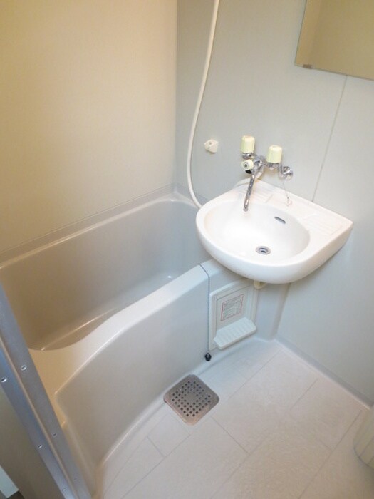 物件内観写真8　(バス／シャワールーム等)