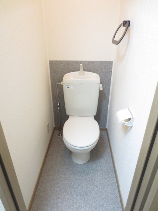 物件内観写真9　(トイレ)