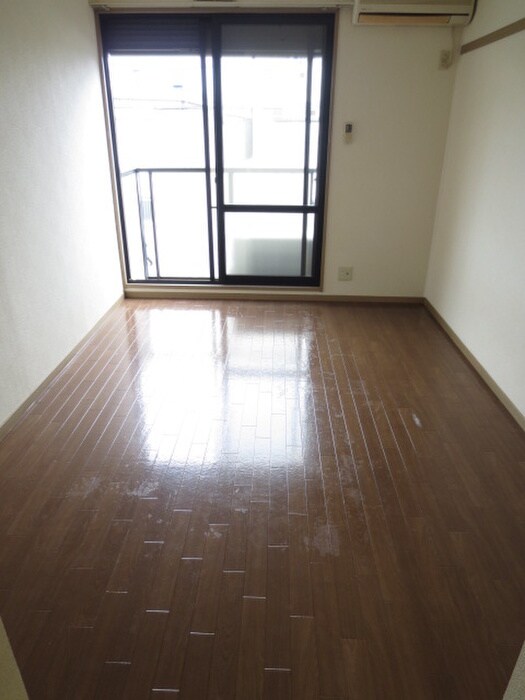 物件内観写真12　(居室)