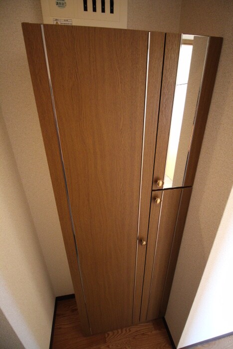 物件内観写真19　(靴箱)