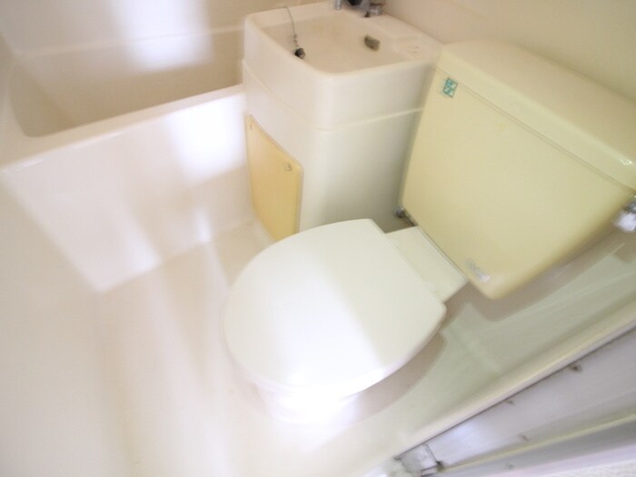 物件内観写真10　(トイレ)