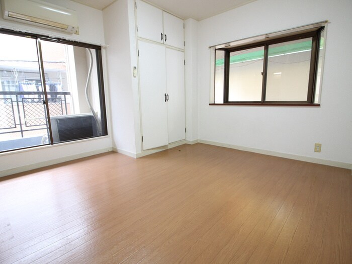 物件内観写真12　(居室)