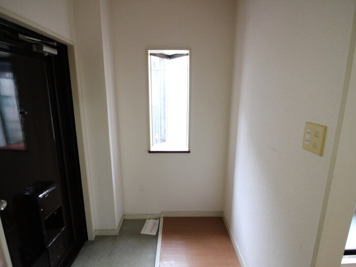 物件内観写真20　(玄関)