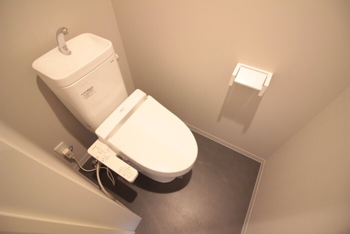 物件内観写真9　(トイレ)