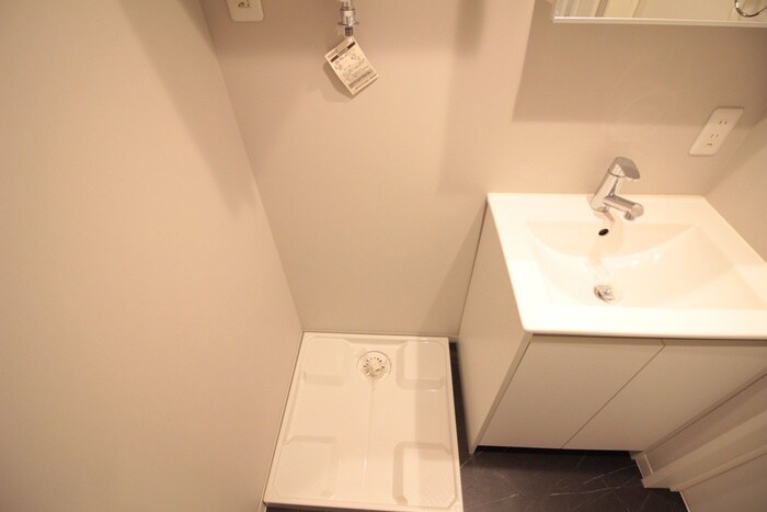 物件内観写真11　(洗濯機置場)