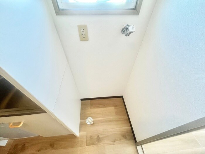 物件内観写真20　(洗濯機置場)