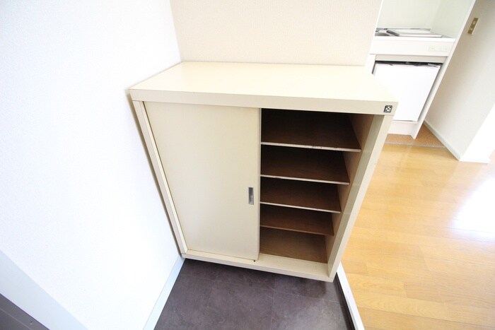 物件内観写真11　(靴箱)