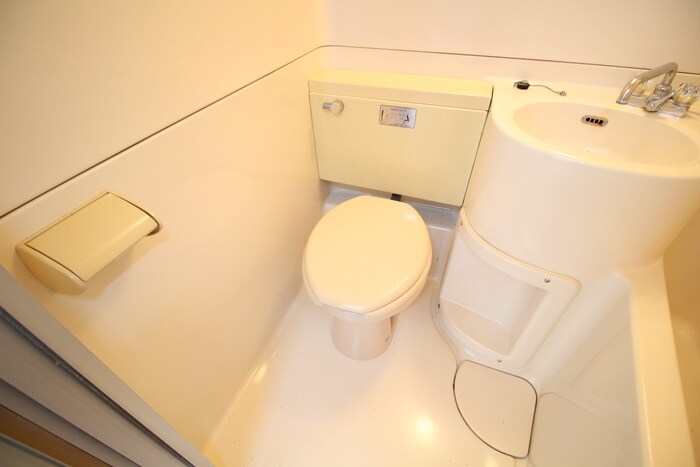 物件内観写真13　(トイレ)