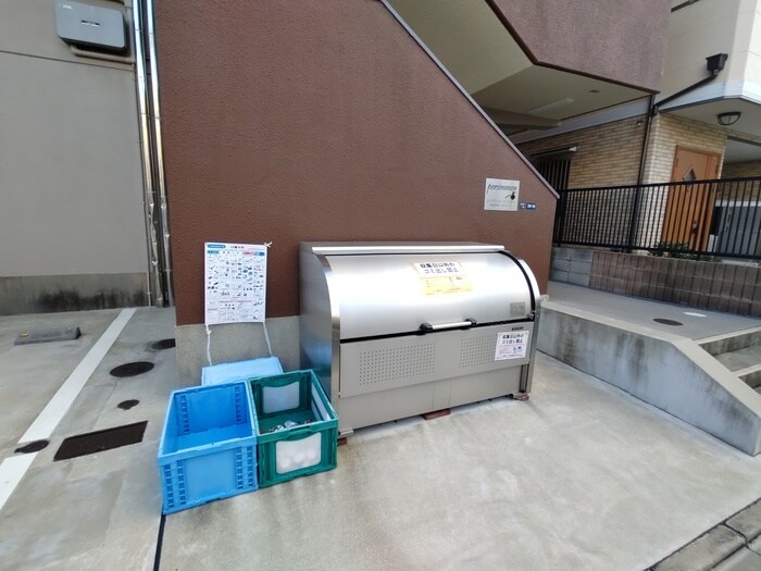 物件外観写真4　(建物設備)