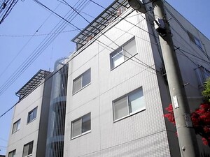 ヤマモトマンション外観写真