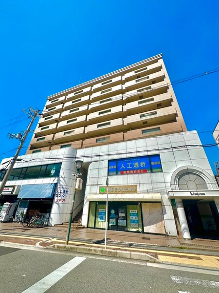 ライブリ－高石外観写真