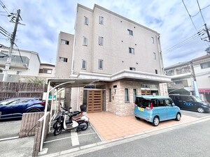 ドルチェヴィ－タ萱島外観写真