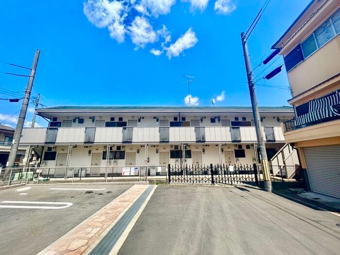 物件外観写真2　(外観写真)