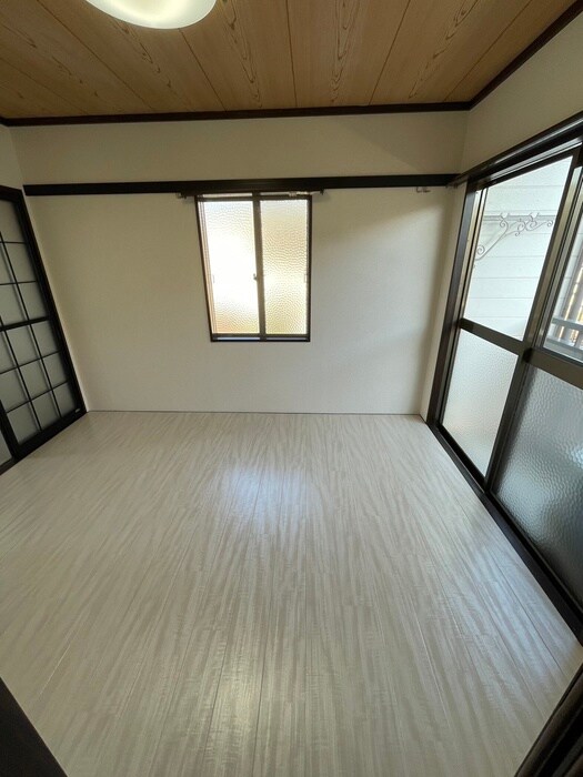 物件内観写真9　(居室)