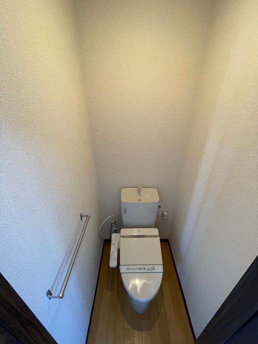 物件内観写真12　(トイレ)