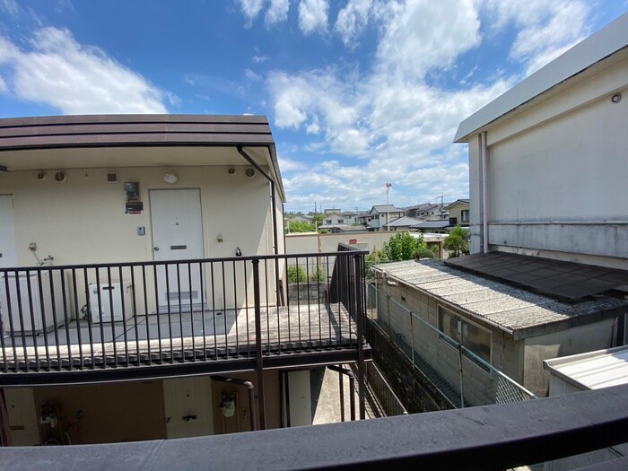 物件内観写真16　(室内からの展望)