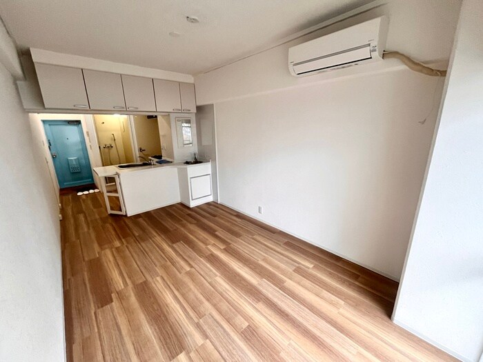 物件内観写真11　(居室)