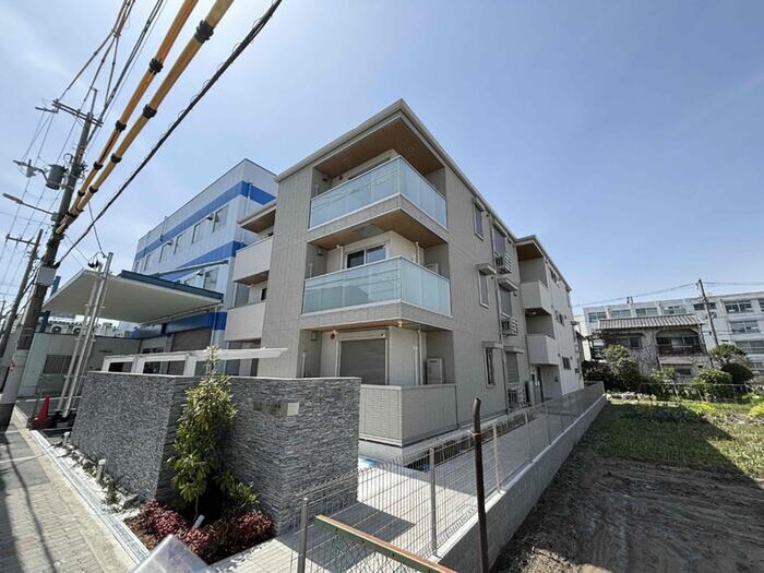 物件外観写真1　(外観写真)