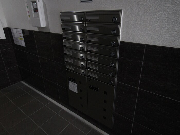 物件外観写真4　(建物設備)