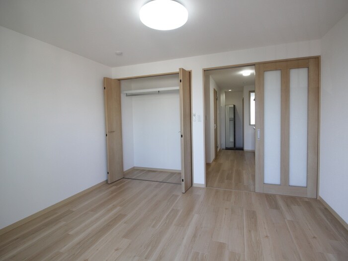 物件内観写真10　(居室)