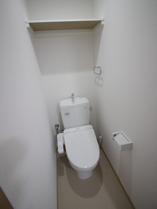 物件内観写真14　(トイレ)