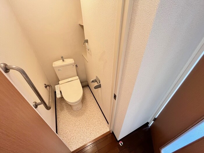 物件内観写真10　(トイレ)