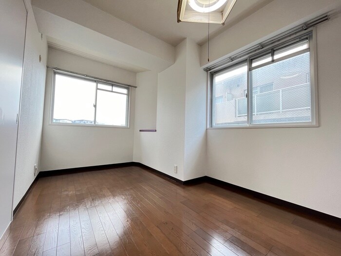 物件内観写真19　(居室)