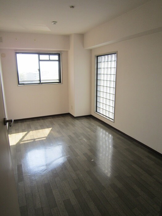 物件内観写真14　(内観写真)