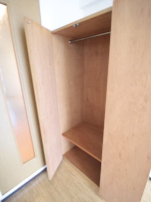 物件内観写真16　(収納)