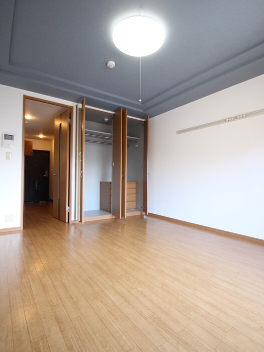 物件内観写真6　(居室)