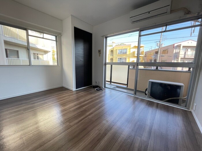 物件内観写真14　(居室)