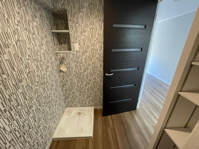 物件内観写真20　(廊下)