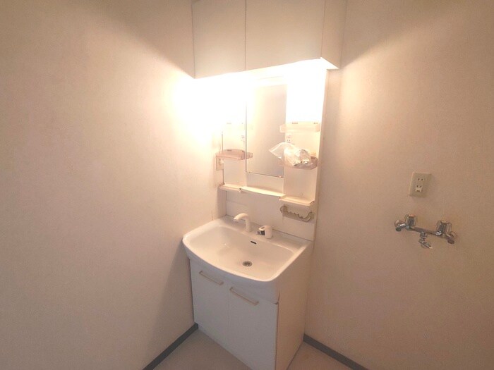 物件内観写真11　(洗面)