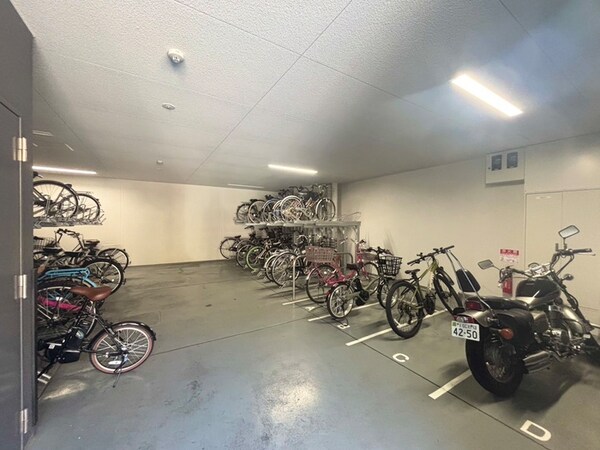 駐輪場
