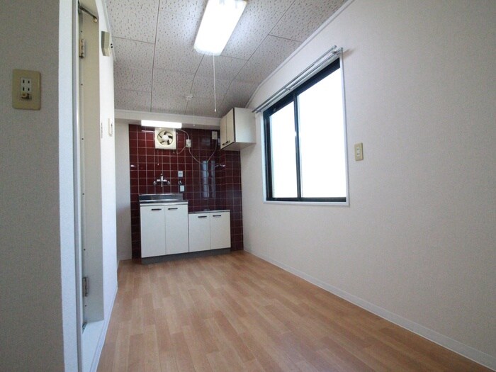 物件内観写真7　(居室)