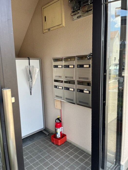 物件外観写真4　(建物設備)