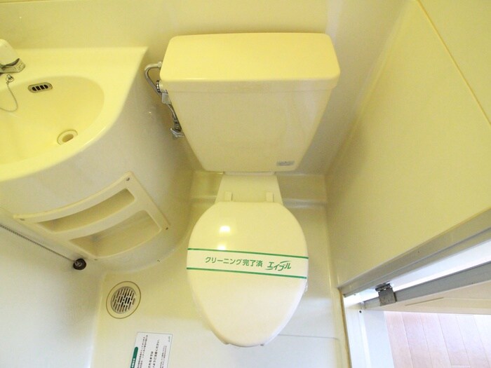 物件内観写真12　(トイレ)