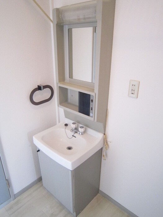 物件内観写真15　(洗面)