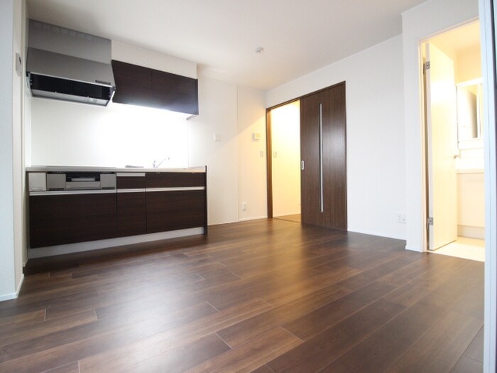 物件内観写真8　(居室)