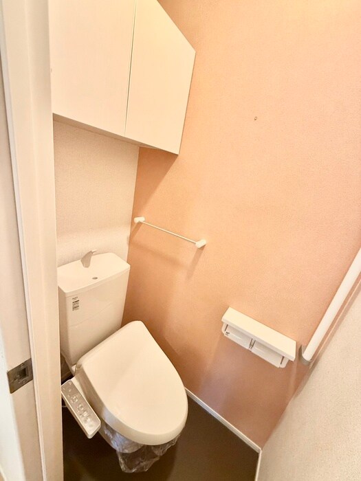 物件内観写真15　(トイレ)