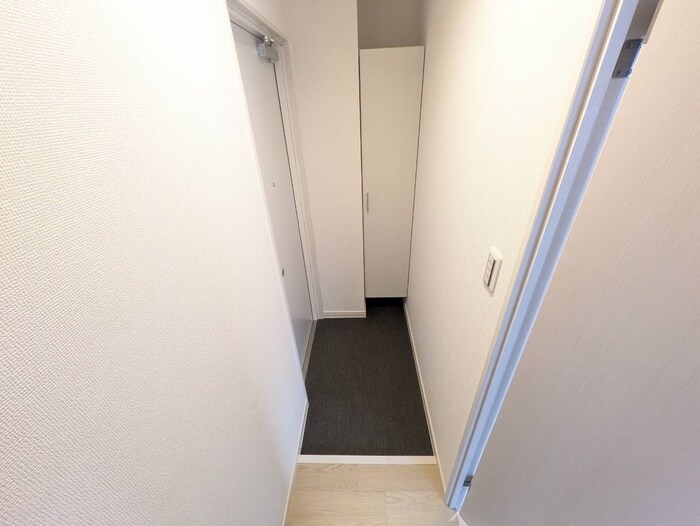 物件内観写真19　(玄関)