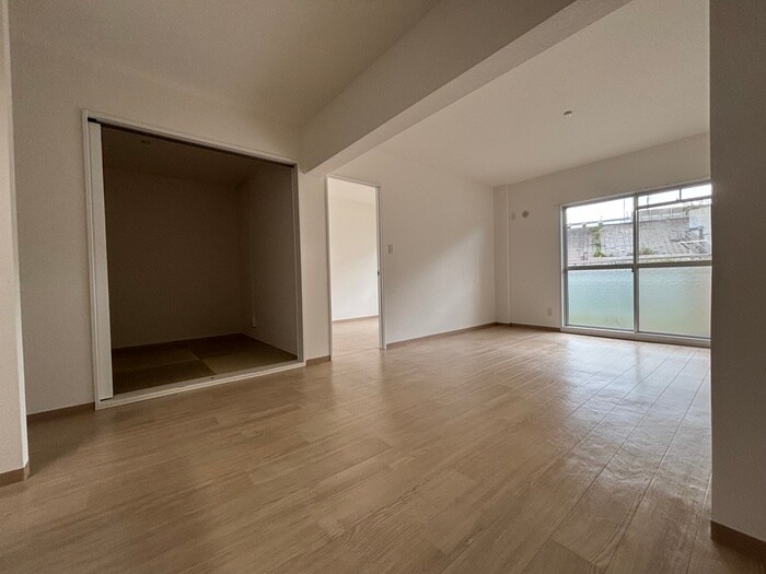 物件内観写真8　(居室)