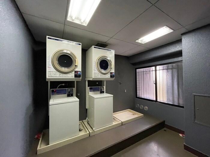 物件外観写真6　(建物設備)