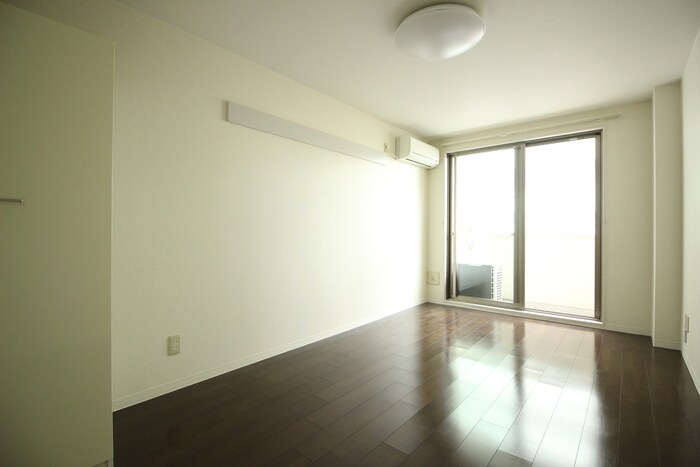 物件内観写真13　(居室)