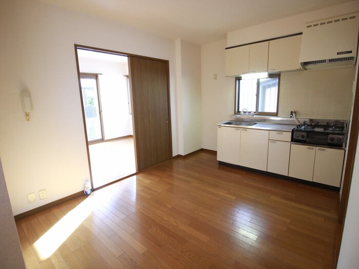 物件内観写真9　(居室)