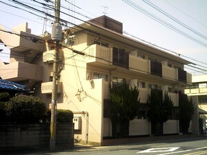 報徳マンション外観写真