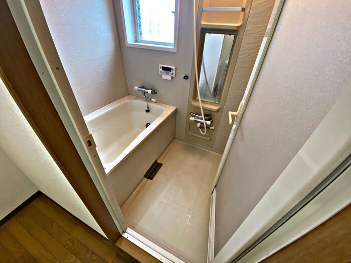 物件内観写真12　(バス／シャワールーム等)